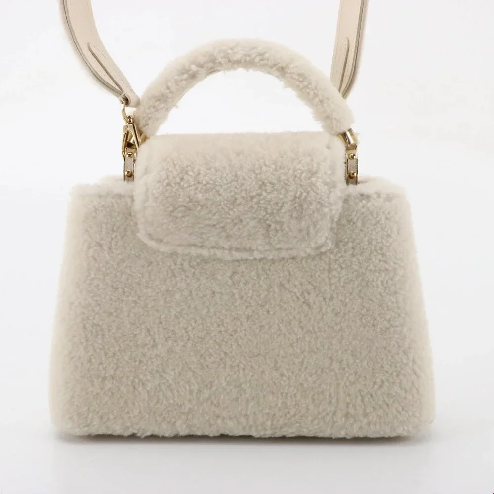 Louis Vuitton White Shearling BB Capucines Bag - Picture 4 of 14